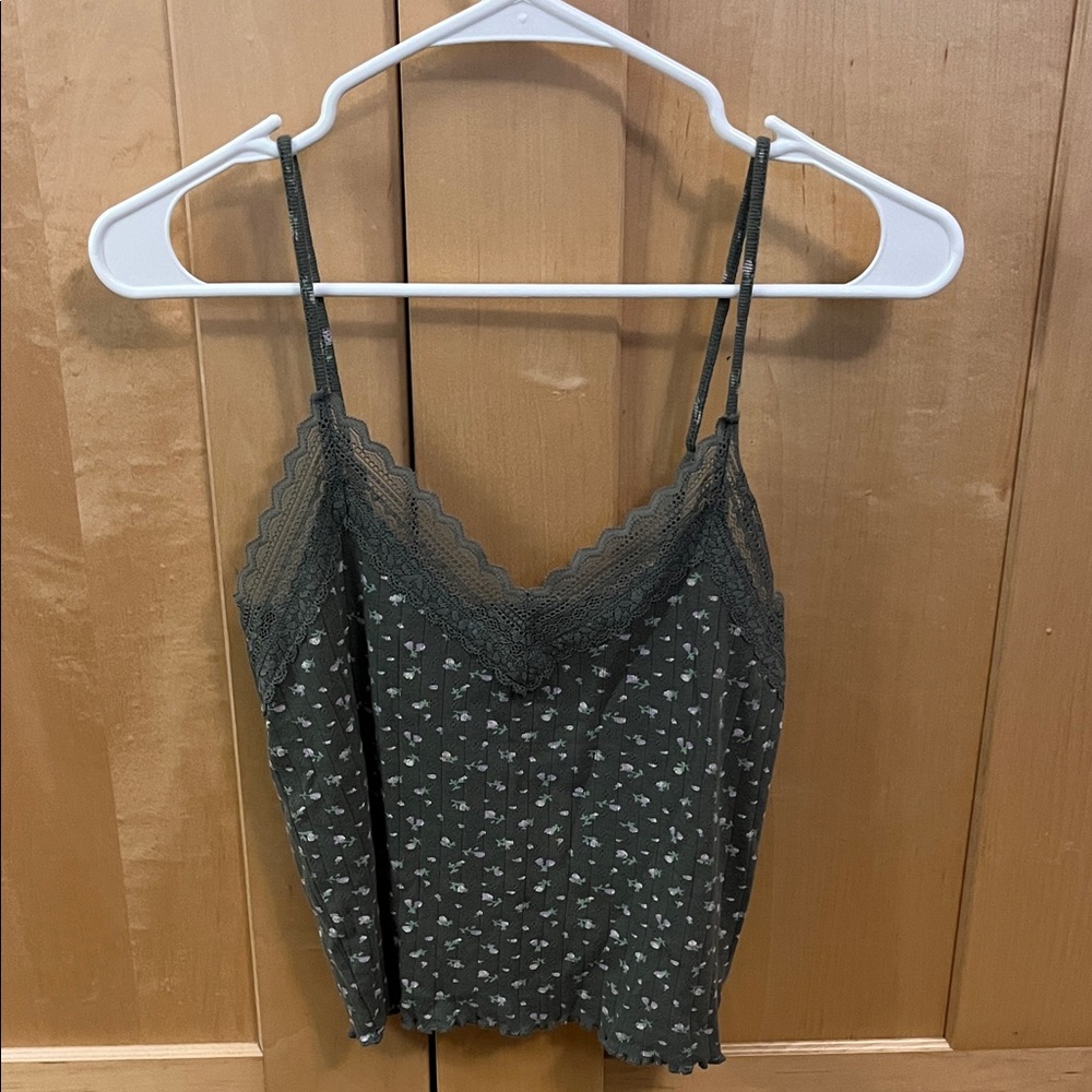 American Eagle Outfitters Floral Lace Trim Tank Top - Dark Green